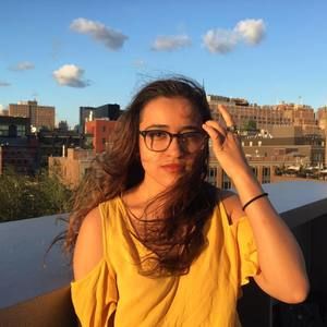 Meet your Posher, Angélica